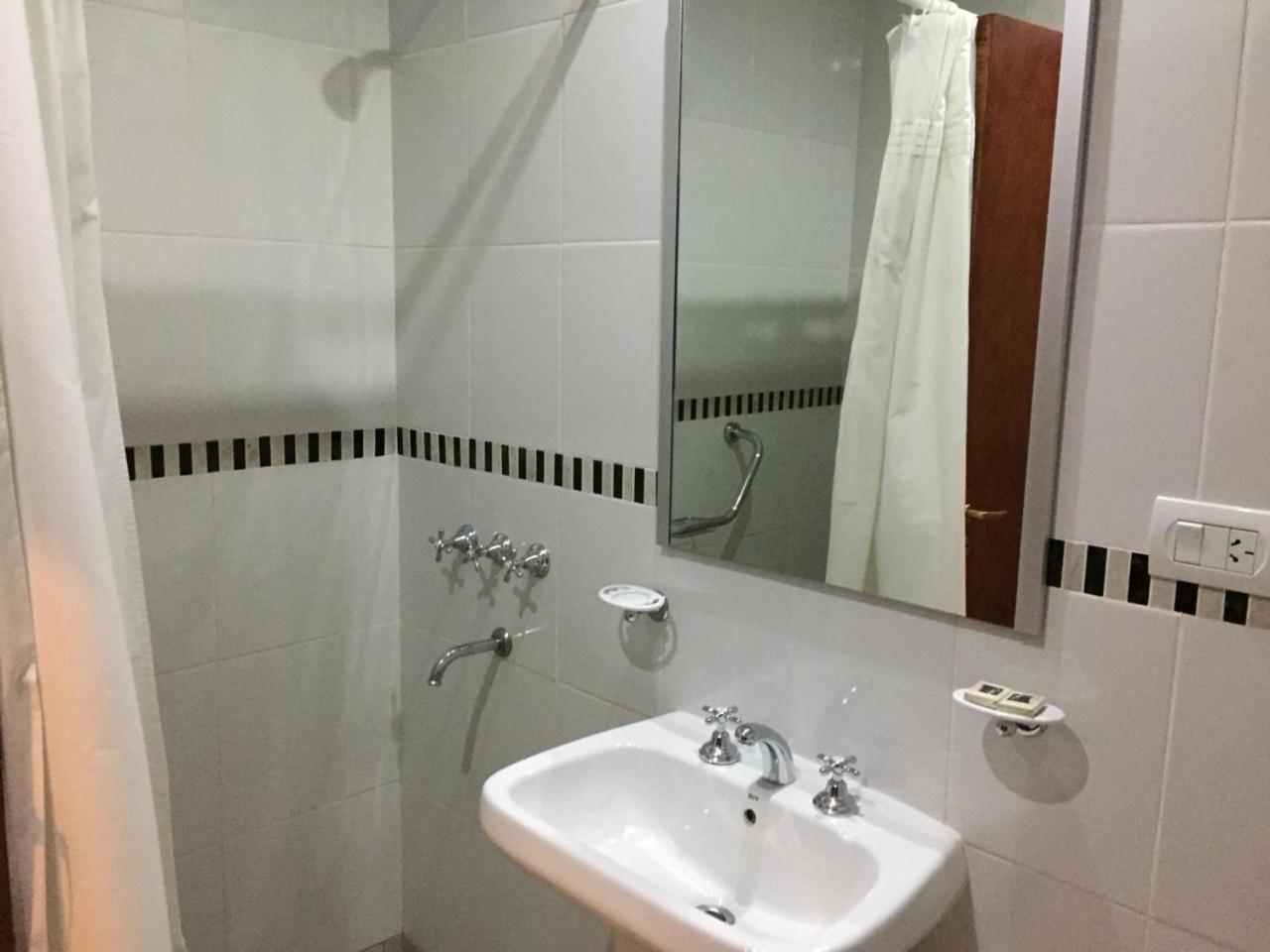 Hotel Amado El Calafate Bagian luar foto